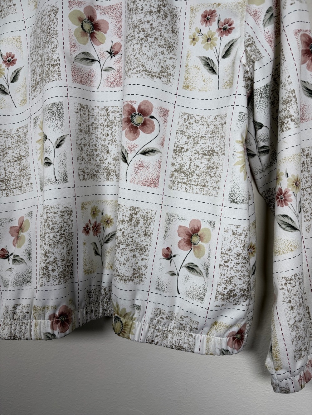 Alfred Dunner Petite 8P Floral Zip Jacket Beaded Sequin Patchwork Lightweight - Picture 10 of 12